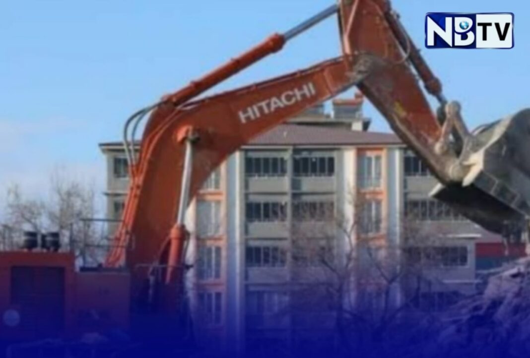 অস্বস্তিতে সরকার! ফারুক আহমেদের দোকানে বুলডোজার চালানোয় সরকারকে ক্ষতিপূরণ দিতে হবে ৫ কোটি