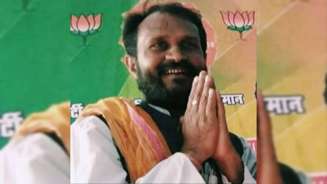 জেল থেকে ছাড়া পাওয়ার পর বিজেপি কর্মীর সংবর্ধনা ঘিরে বিতর্ক, সামাজিক মাধ্যমে তীব্র প্রতিক্রিয়া