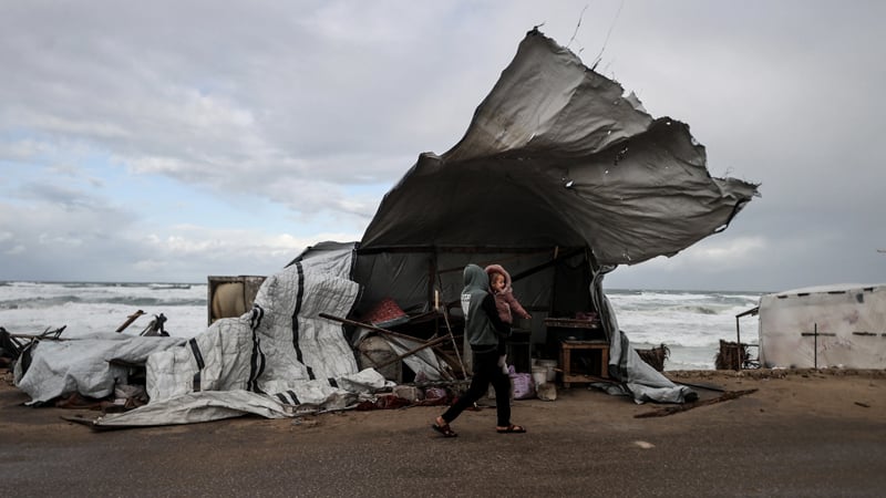 ভয়াবহ ঝড়ে আরও বিপর্যস্ত গাজা, মানবিক সংকট বাড়ার সতর্কবার্তা রাষ্ট্রপুঞ্জের