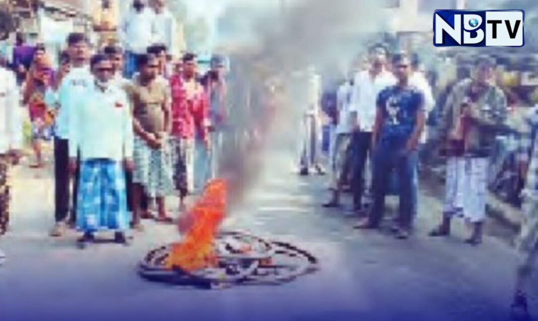 বৈধ্য নথি জমা দেওয়া সত্ত্বেও শুনানির নোটিস, দক্ষিণ ২৪ পরগনার মগরাহাটে বিক্ষোভে উত্তাল এলাকাবাসী