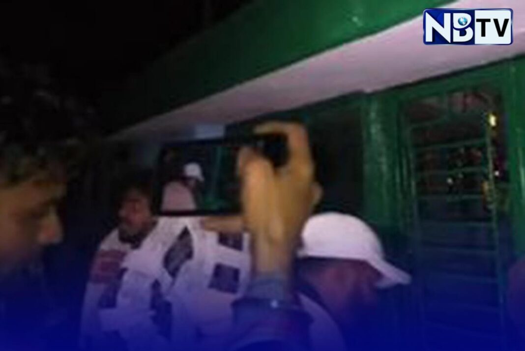 মুসৌরিতে সুফি কবি বুল্লে শাহের স্মৃতিস্থলে ভাঙচুরের অভিযোগ হিন্দুত্ববাদী সংগঠনের ৩ জন সদস্যের বিরুদ্ধে