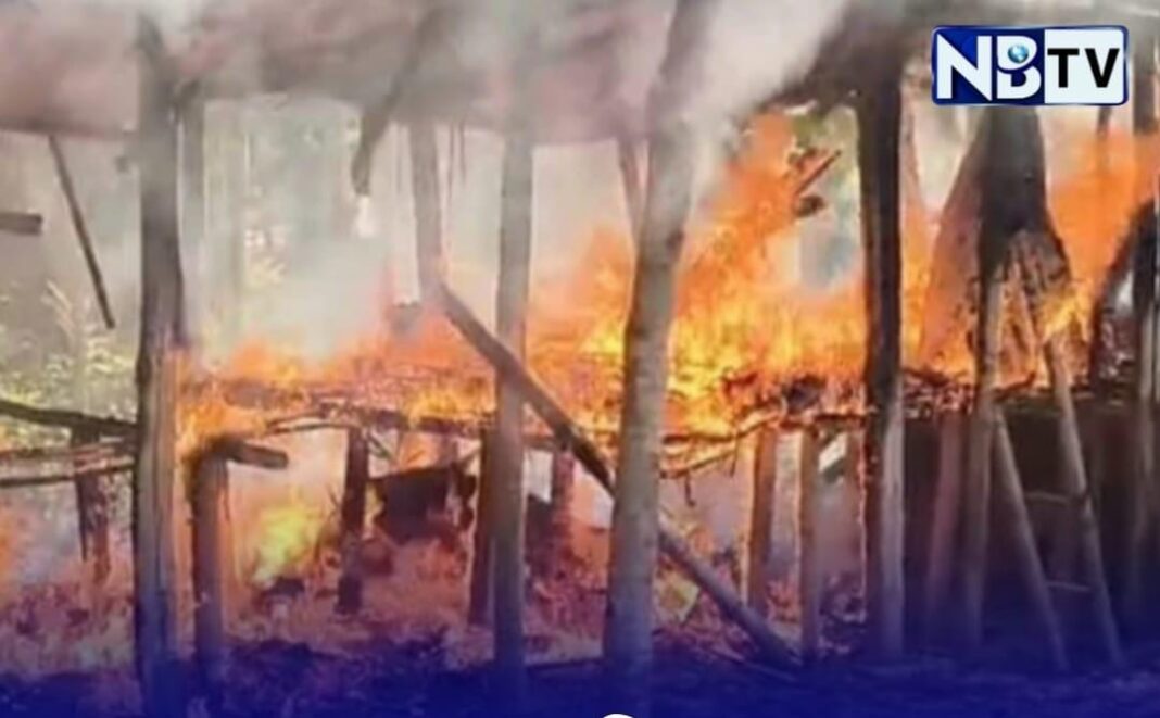 জ্বলছে ত্রিপুরা! পুজোর চাঁদা না দেওয়ায় আগুন লাগানো হলো মসজিদে