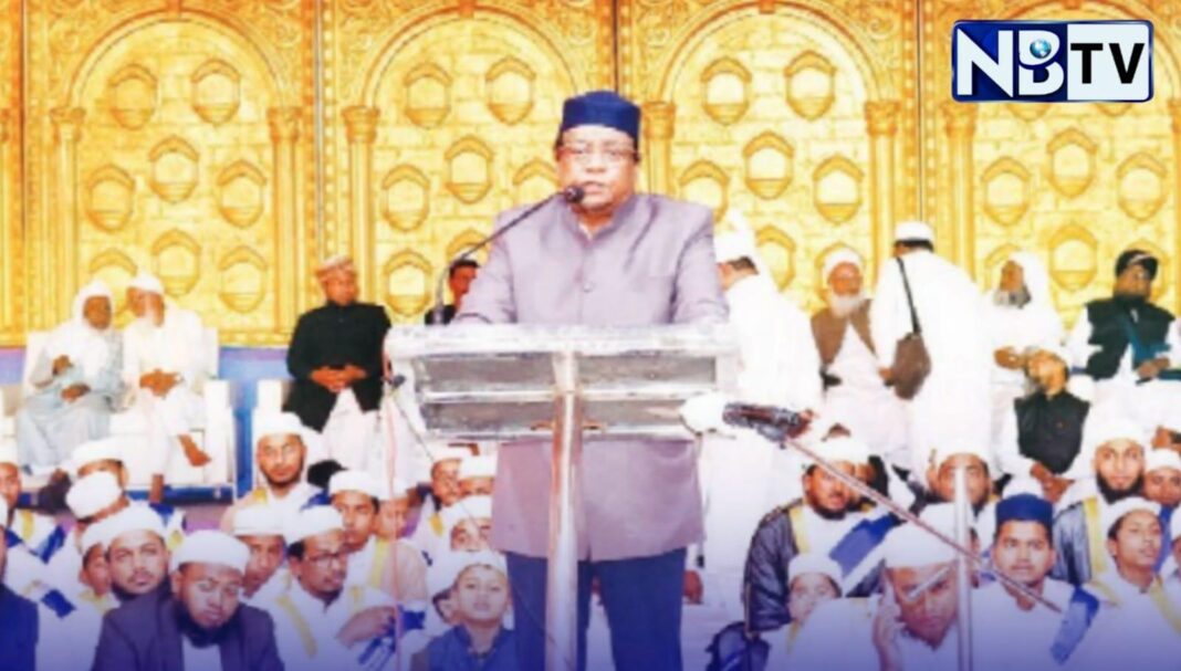 হাওড়ার ঐতিহ্যবাহী আশরাফুল উলুম মাদ্রাসায় খতমে বুখারী ও পাগড়ি প্রদান জলসা