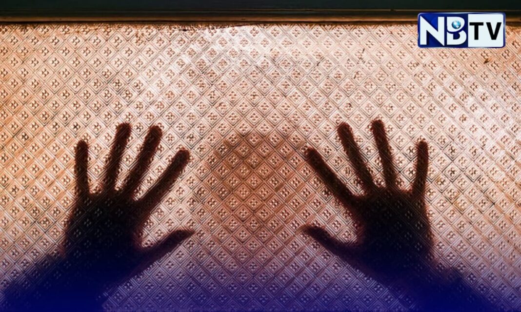 ২০১৯ সাল থেকে ধর্ষণ করা হচ্ছে তরুণীকে, গ্রেপ্তার ভূমি সংস্কার আধিকারিক