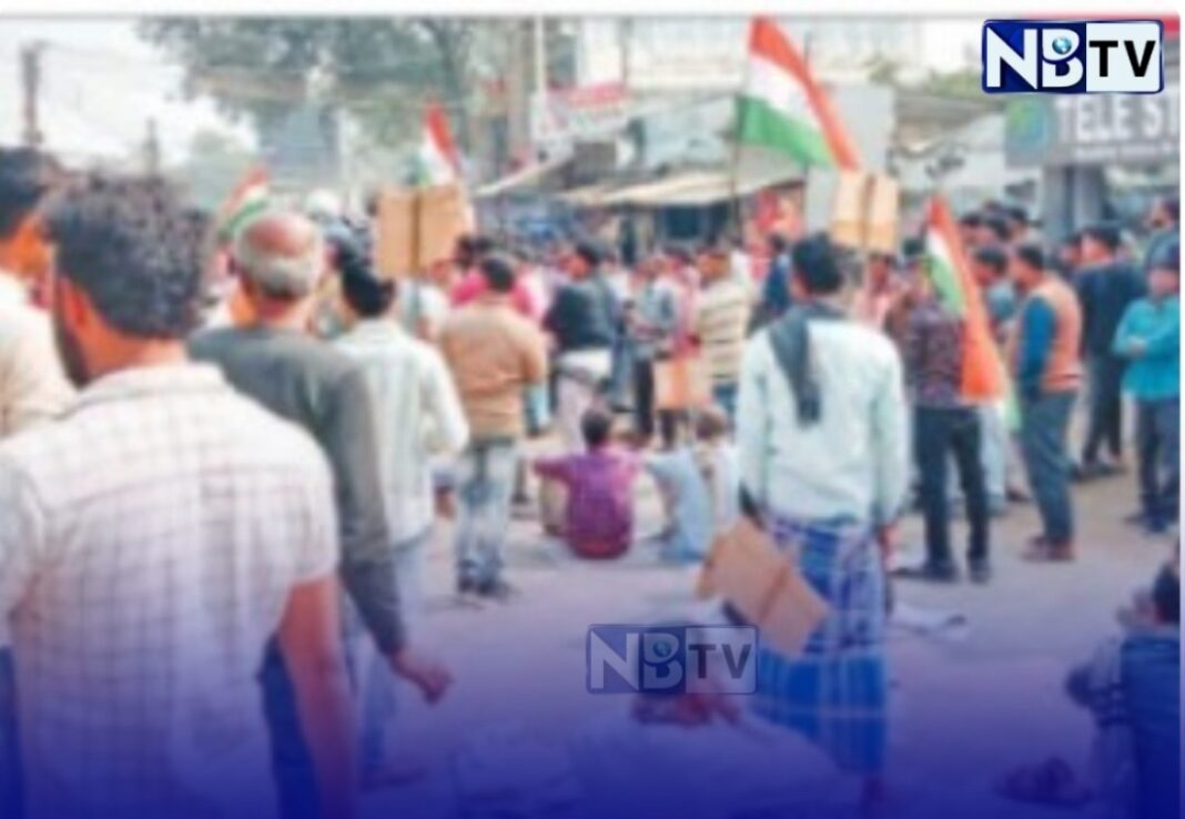 এসআইআর শুনানির নামে ভোটারদের হয়রানির প্রতিবাদে জেলায় জেলায় বিক্ষোভ সাধরণ মানুষের