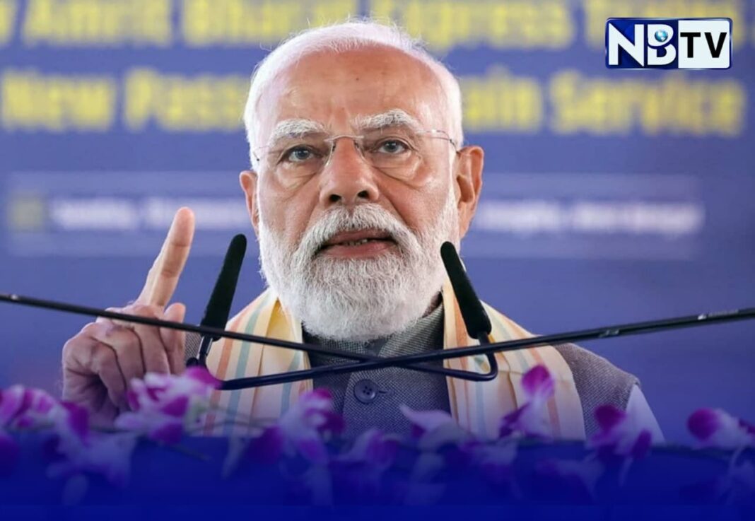 সিঙ্গুরে এসে শিল্পায়ন নিয়ে বাক্য ব্যয় করলেন না মোদি!