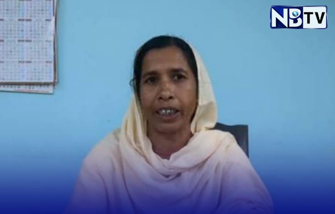 সাধারণ মানুষের অধিকার রক্ষার্থে, প্রতিবাদের নাম হয়ে উঠেছে বাংলার প্রান্তিক গৃহবধূ মোস্তারি বানু