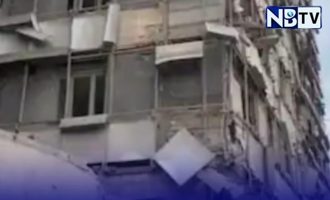 ইরান–ইজরায়েল সংঘাতে তেহরানের হাসপাতাল ক্ষতিগ্রস্ত, বাড়ছে উদ্বেগ