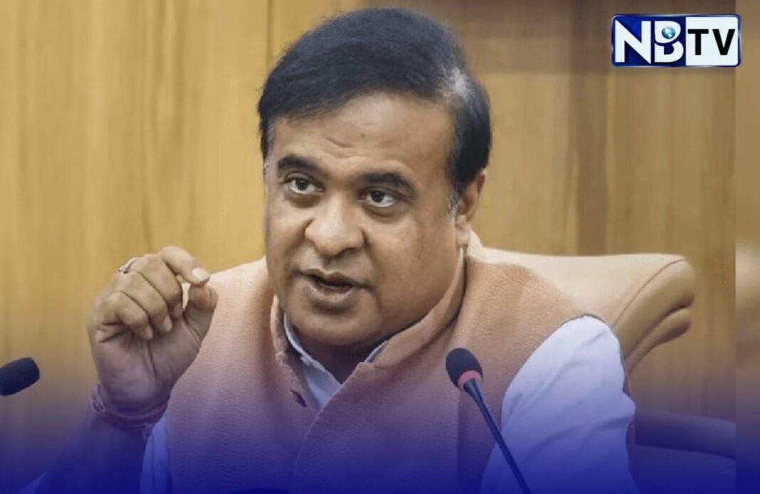 ‘সত্তর লক্ষ মানুষকে তাড়ানো সম্ভব নয়, পরিবেশ এমন করতে হবে যাতে নিজেরাই চলে যায়’— মন্তব্যে বিতর্কে অসমের মুখ্যমন্ত্রী