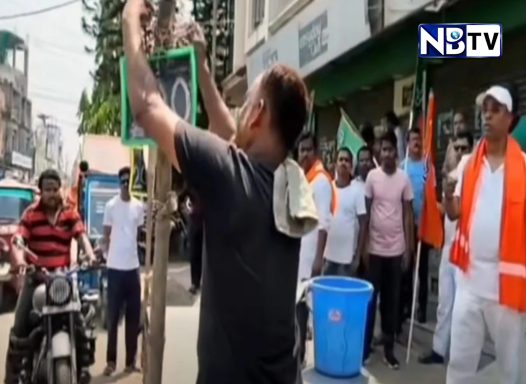 প্রচারে বেরিয়ে বিজেপি প্রার্থীর ‘দাদাগিরি’! মাংস বিক্রেতাকে বাংলাদেশি-রোহিঙ্গা বলে কটাক্ষ