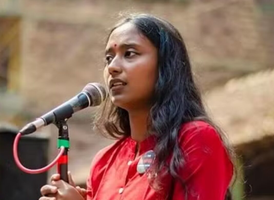 হাই কোর্টে মামলা করার পরই পদক্ষেপ, দীপ্সিতার বক্তৃতার বিকৃত ভিডিও সরাল পুলিশ!