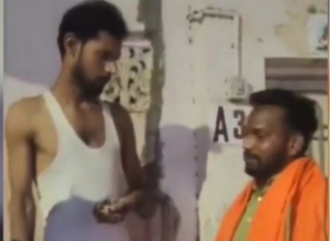 ‘নিজের এলাকায় ফিরে যাও!’ আমেদাবাদে মুসলিম পরিযায়ী শ্রমিককে বাড়ি ছাড়ার নির্দেশ বজরং দলের কর্মীর
