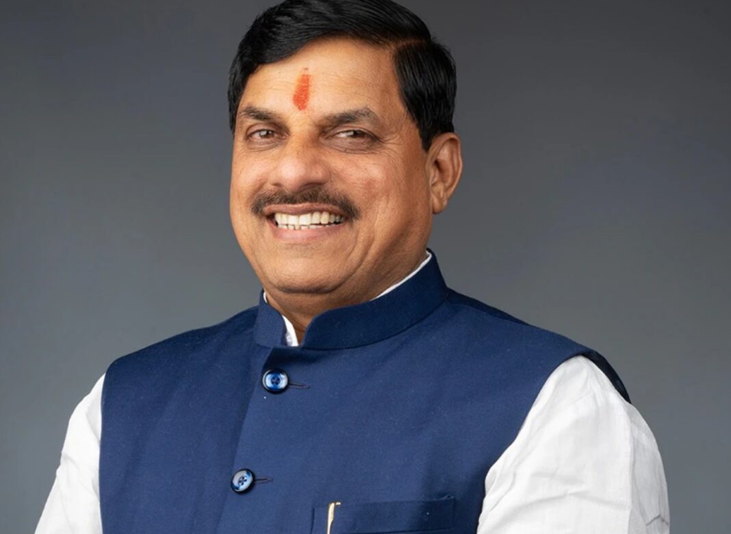 সরকারি প্রকল্পের সুবিধাপ্রাপ্ত এলাকায় জমি মোহন যাদবের পরিবারের! মধ্যপ্রদেশের মুখ্যমন্ত্রীর বিরুদ্ধে গুরুতর অভিযোগ