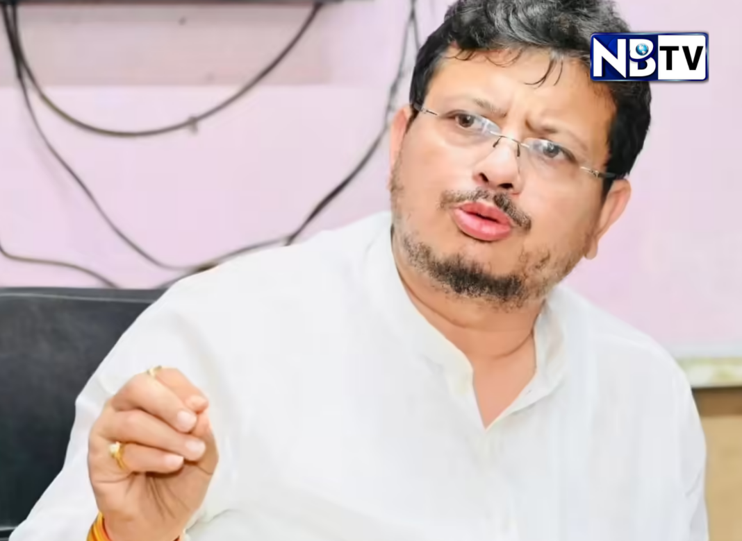 মমতার মধ্যে ‘লেনিন’ দেখা ঋতব্রতই এবার তৃণমূলের ভাঙনের কারণ! ‘বিশ্বাসঘাতক চিরকাল বিশ্বাসঘাতকই থাকে’ – কটাক্ষ সিপিএম-র
