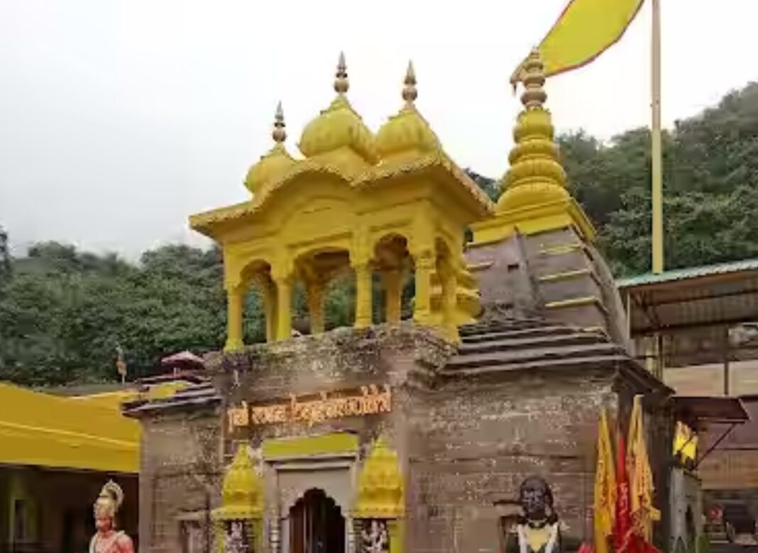 মধ্যপ্রদেশের বগলামুখী মন্দিরে আর্থিক অনিয়মের অভিযোগ, বরখাস্ত করা হল বদ্রীনাথের কমিটি সদস্যকে