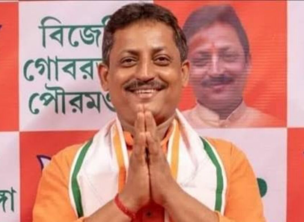 মাত্র ১২ দিনেই বহিষ্কার প্রত্যাহার! তোলাবাজির অভিযোগে অভিযুক্ত নেতা আশিস বন্দ্যোপাধ্যায়কে দলে ফিরিয়ে নিল বিজেপি