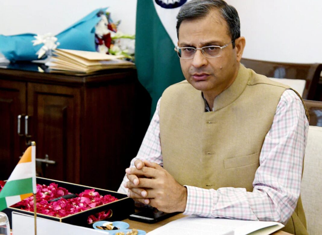 জ্বালানির দামই মূল্যবৃদ্ধির প্রধান কারণ,জানালেন রিজার্ভ ব্যাংক গভর্নর! আরও মূল্যবৃদ্ধির আশঙ্কায় বিশেষজ্ঞরা