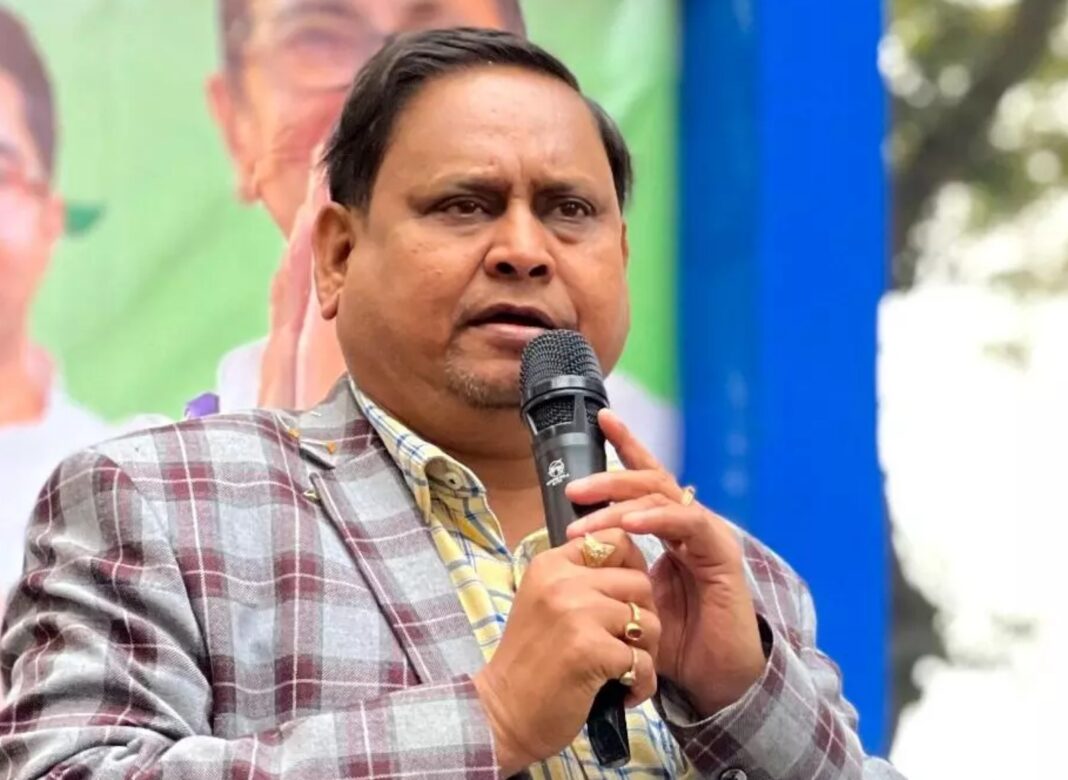 রেজিনগরে কি এবার হারের আশঙ্কা হুমায়ুন কবীরের? উপনির্বাচনের আগে বাম, কংগ্রেস ও তৃণমূলকে একজোট হওয়ার বার্তা