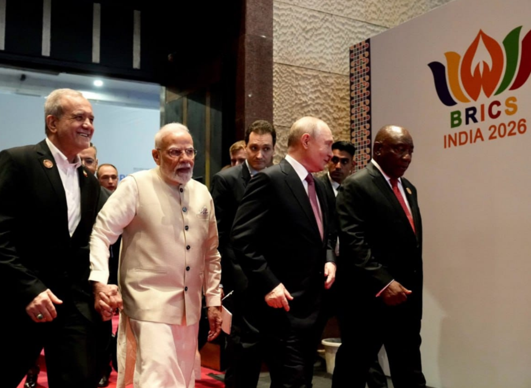 দিল্লীতে BRICS বৈঠকে মোদী-পেজেশকিয়ান-পুতিন পাশাপাশি। নয়া ইরান-ভারত-রাশিয়া সমীকরণের ইঙ্গিত?