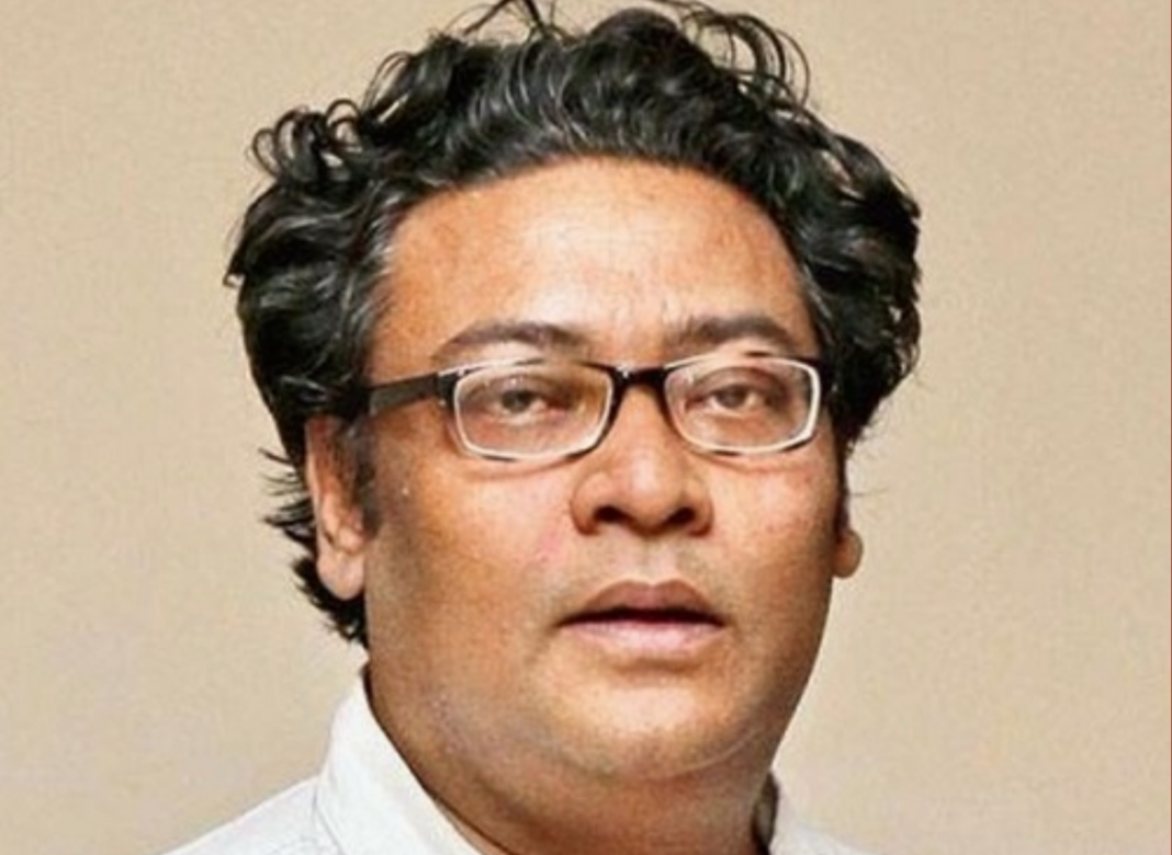 ইউনেস্কোর নাম ভাঙিয়ে ‘ভুয়ো পাস’ বিক্রির অভিযোগ! প্রাক্তন মন্ত্রী ইন্দ্রনীল সেনের বাড়িতে ইডির তল্লাশি