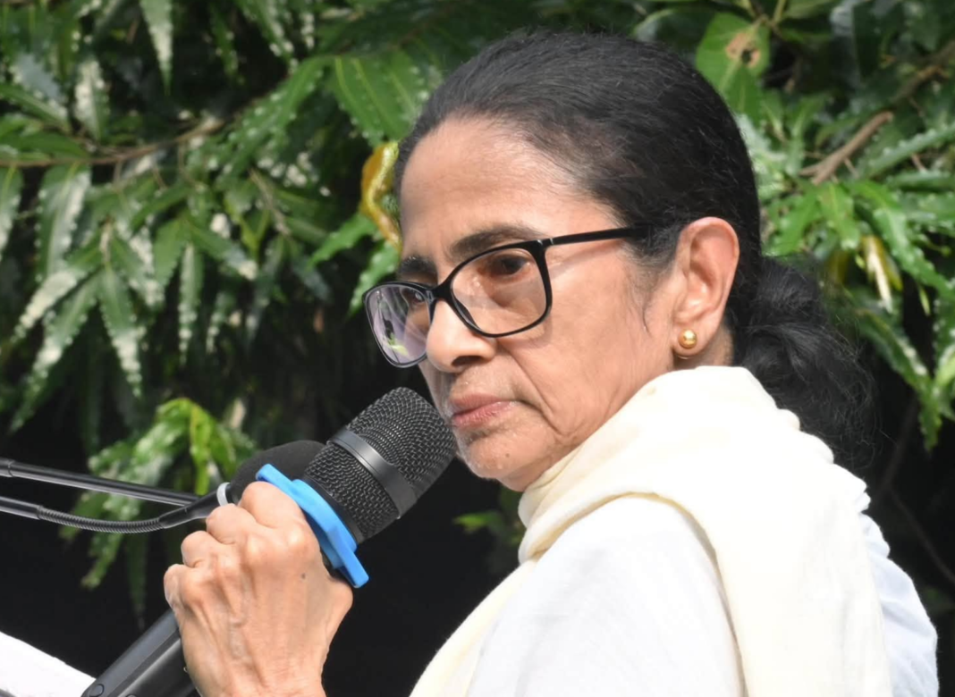 শ্রীরামপুরে মমতার মিটিং-এ অনুমতি কলকাতা হাইকোর্টের, তবে হবে না কোনো মিছিল