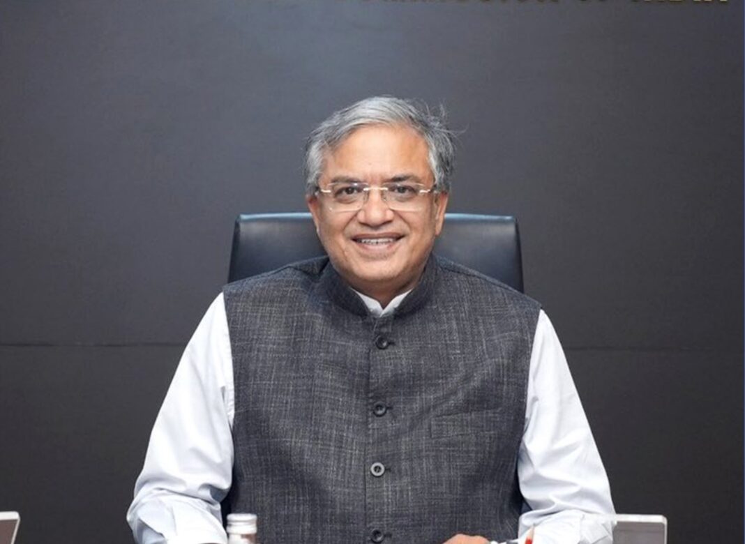 জ্ঞানেশের বিরুদ্ধে অভিযোগ, তদন্তের ভারও জ্ঞানেশের হাতেই!’ আরটিআইয়ে অস্বস্তিতে কেন্দ্রের ভূমিকা