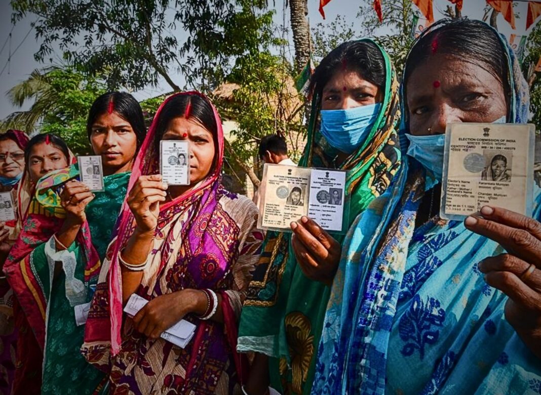 নন্দীগ্রামে ভোটার স্লিপ কেড়ে নেওয়ার অভিযোগ বিজেপির বিরুদ্ধে, ভোট না দিয়েই ফিরে গেলেন একাধিক মহিলা
