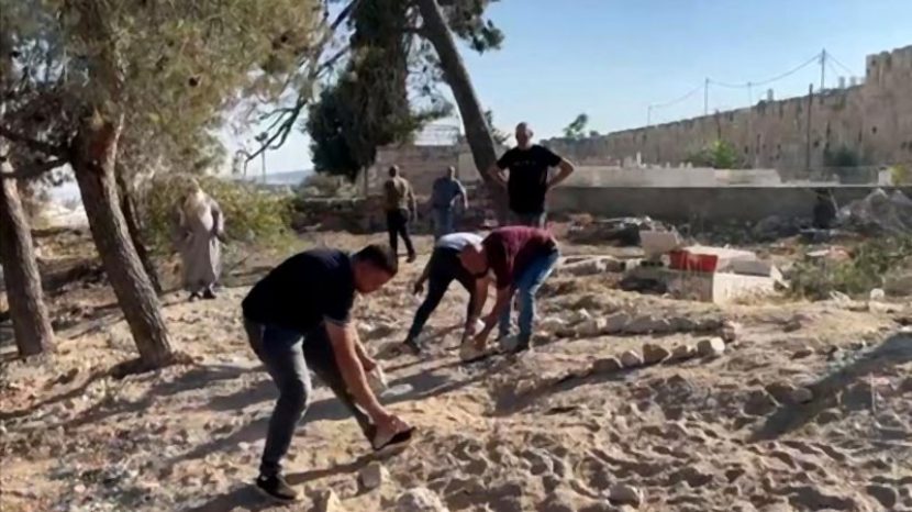 Israel-demolished-Muslim-cemeteries1
